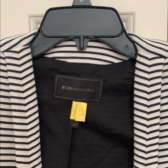 BCBG blazer - Picture 2 of 3